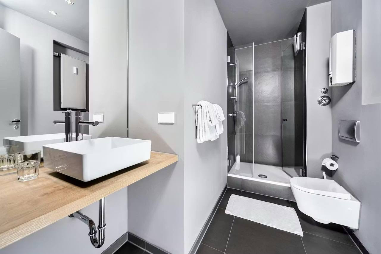 Studio meublé 40m² – 1 Rue Aurore, Nice - Image 2